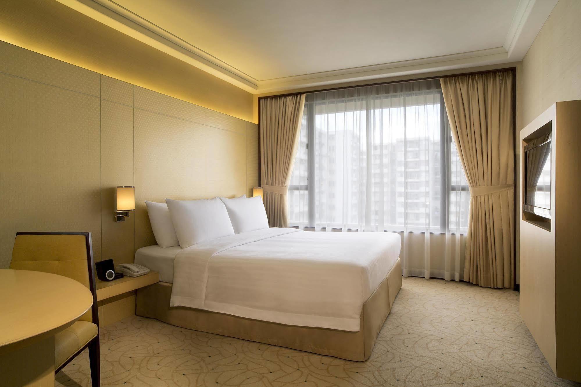 City Garden Hotel Hong Kong Exterior foto